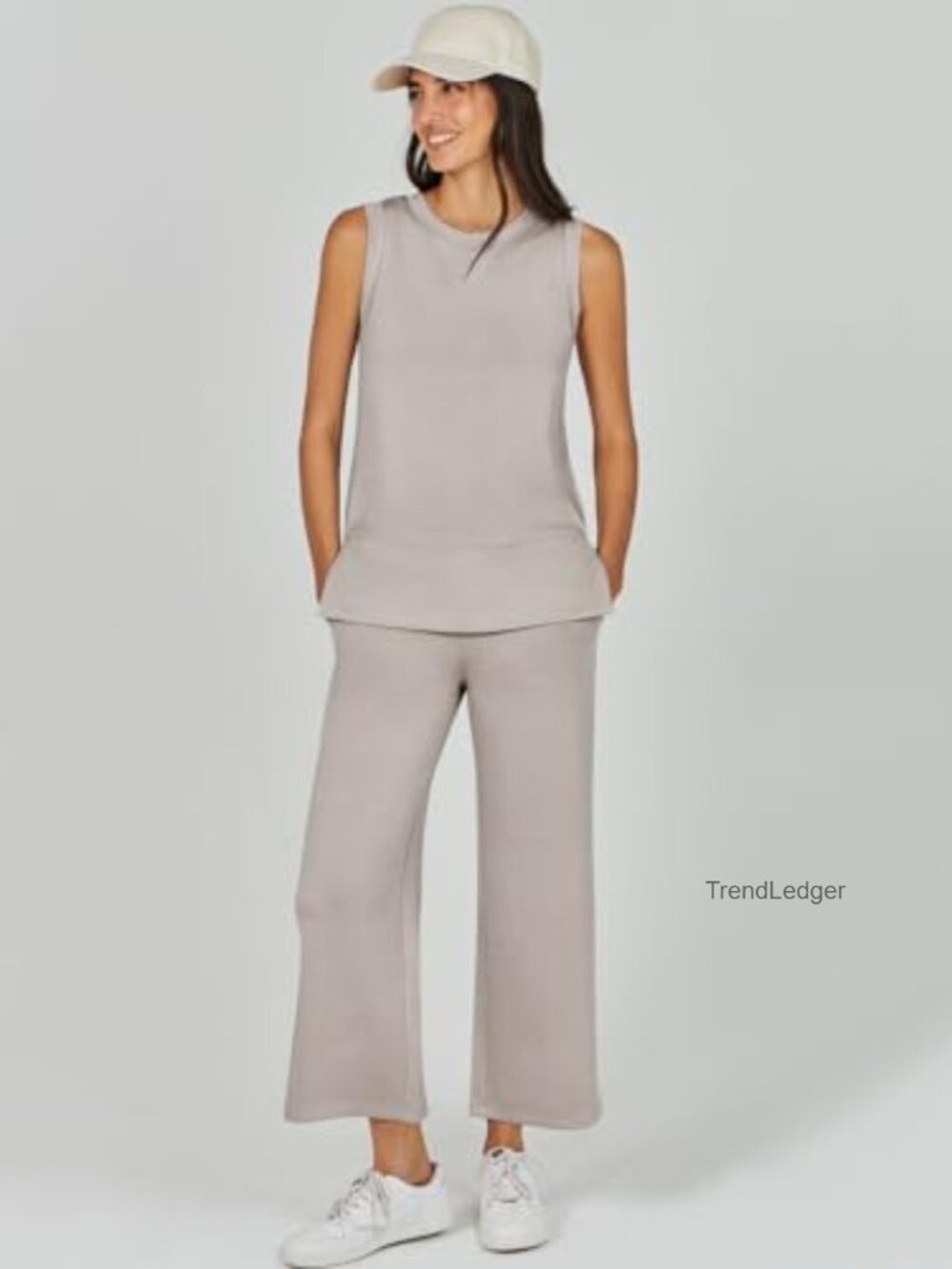 2 Piece Lounge Set - Tank Top & Wide Leg Pants Summer Travel Outfit - Picture 2 of 7